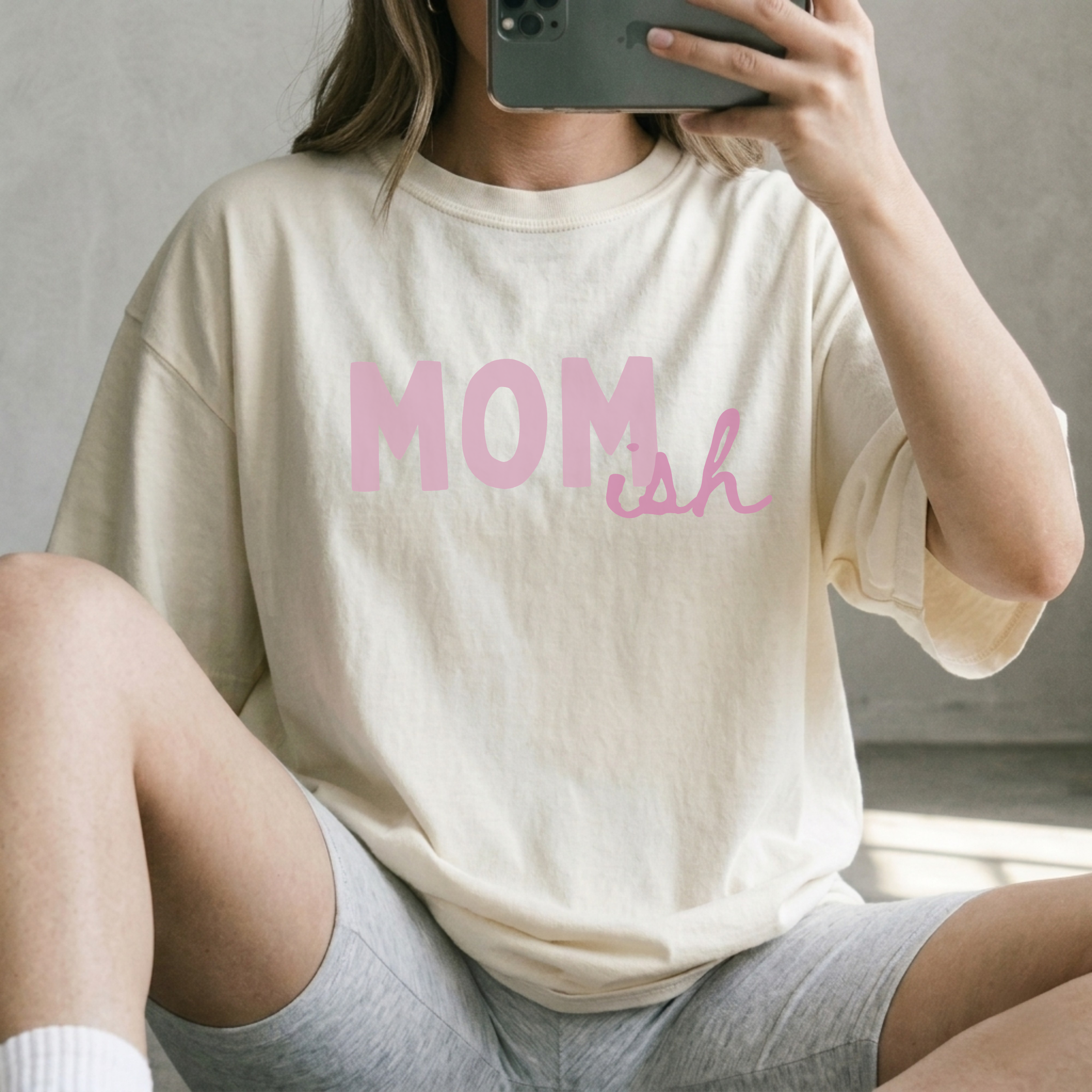 momish t-shirt