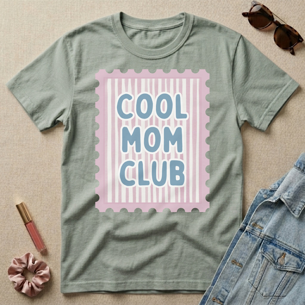 cool mom club stamp t-shirt